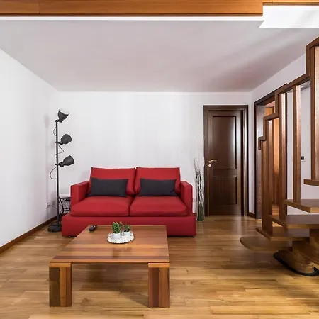 Due Torri Apartment *